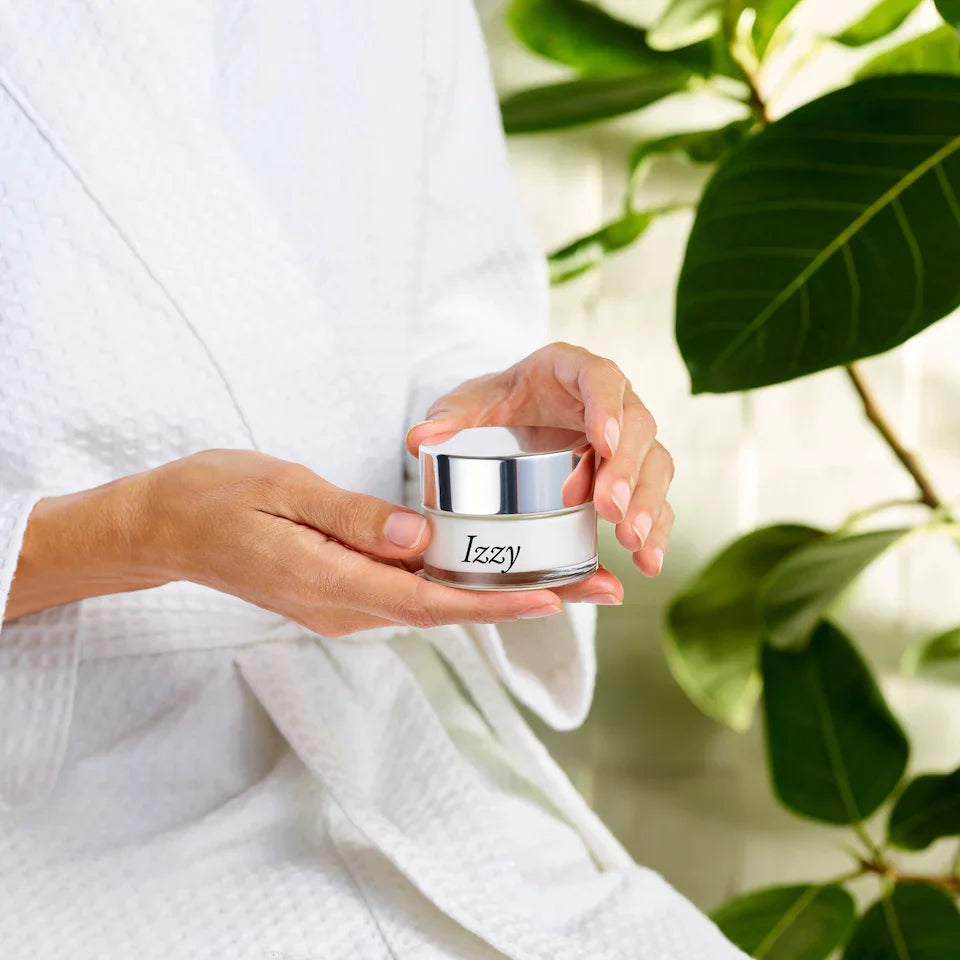 🎁 FREE GIFT: Izzy Zero Waste Beauty - 6 Months Free Skincare (Use Code: FREESKIN6MO)