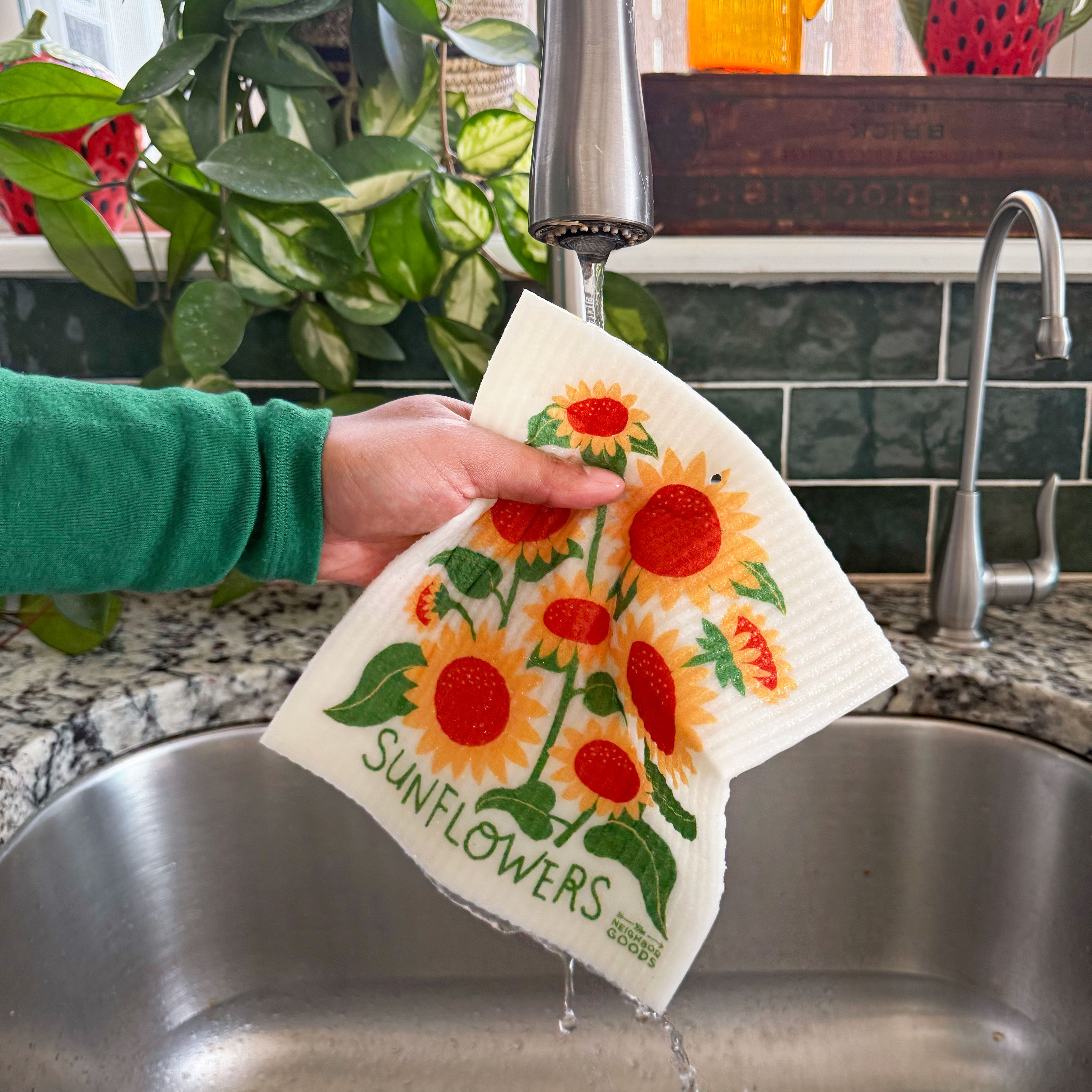 The Neighborgoods Pollinator Garden - Sponge Cloth Set Of 3