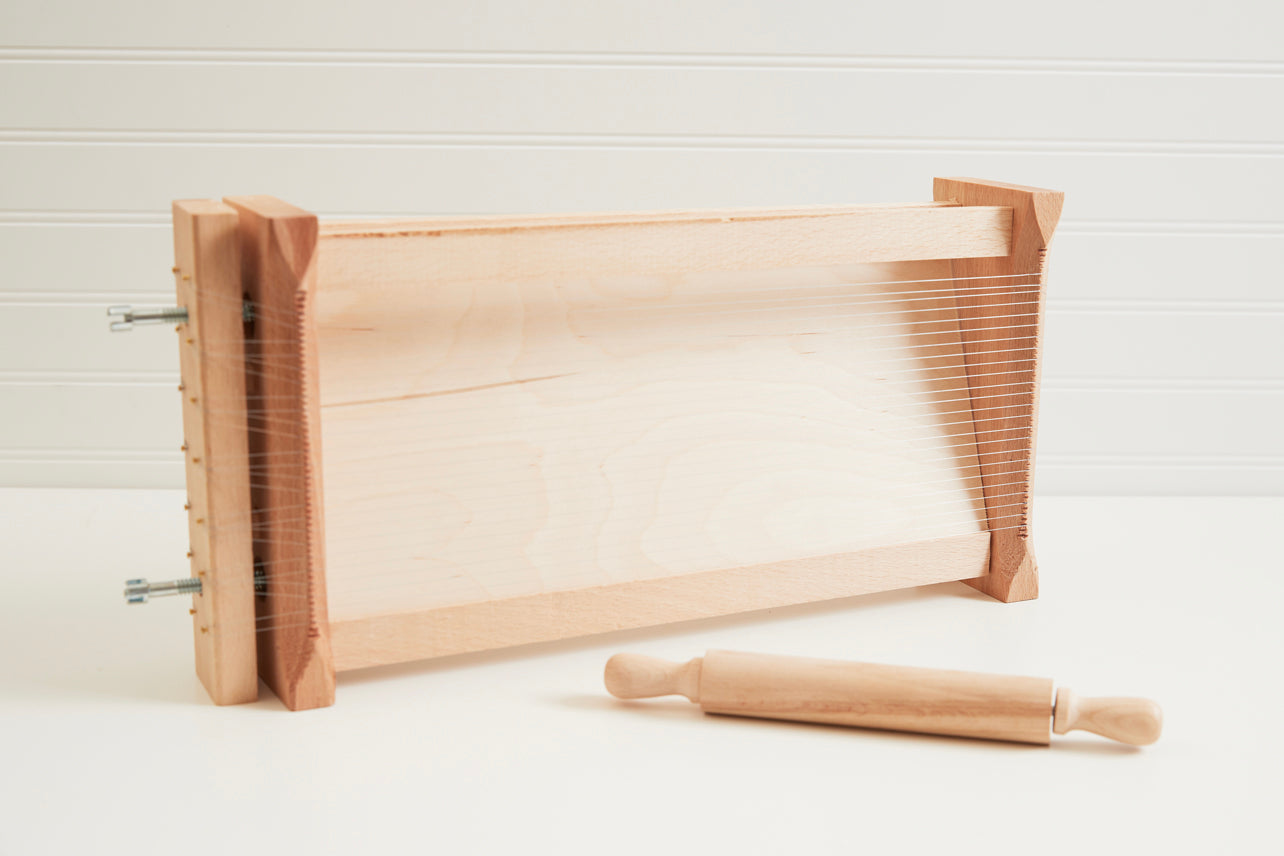 Italian Pasta Chitarra with Rolling Pin - Large