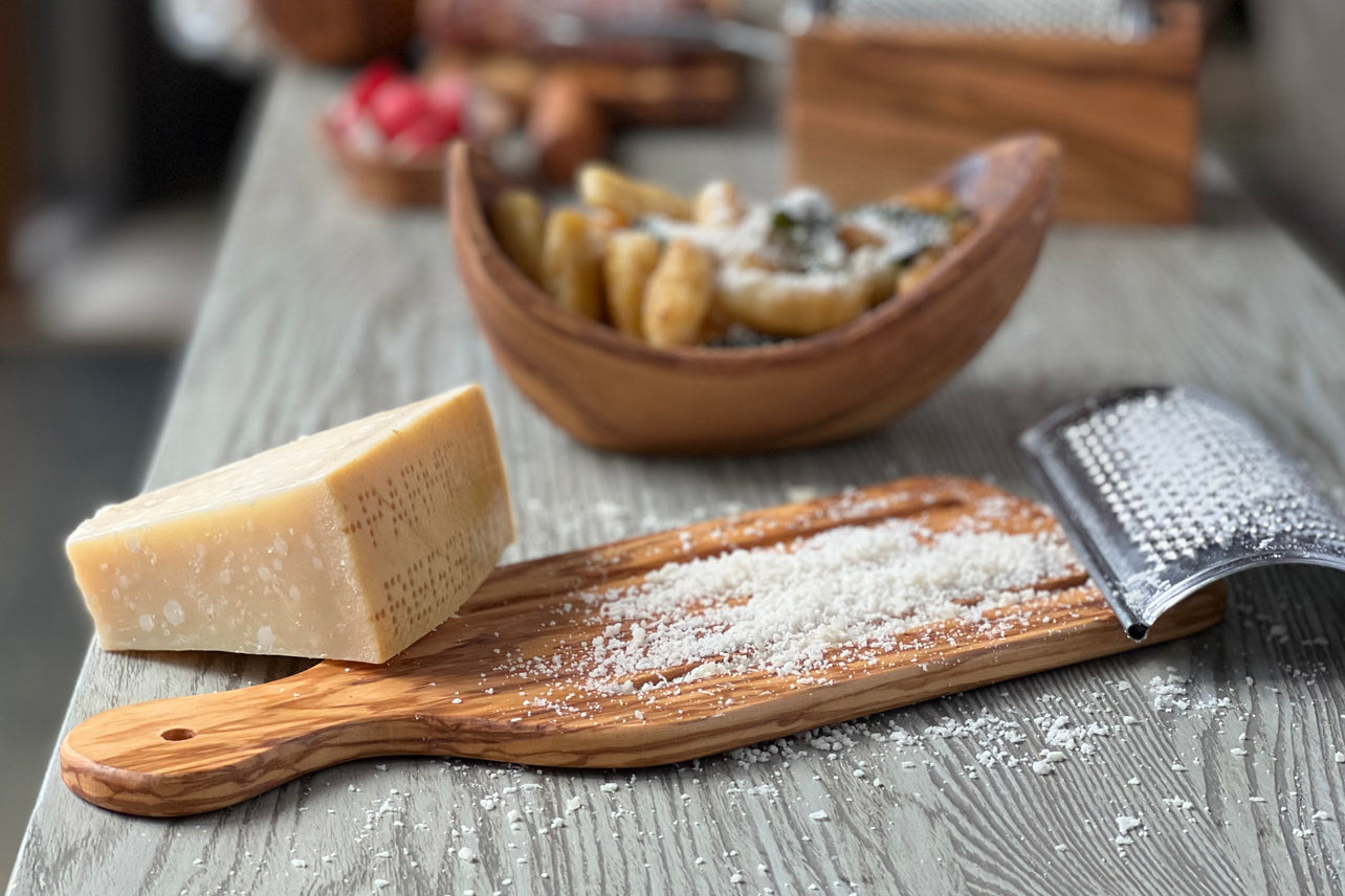 Italian Olivewood Parmesan Cheese Grater - Flat