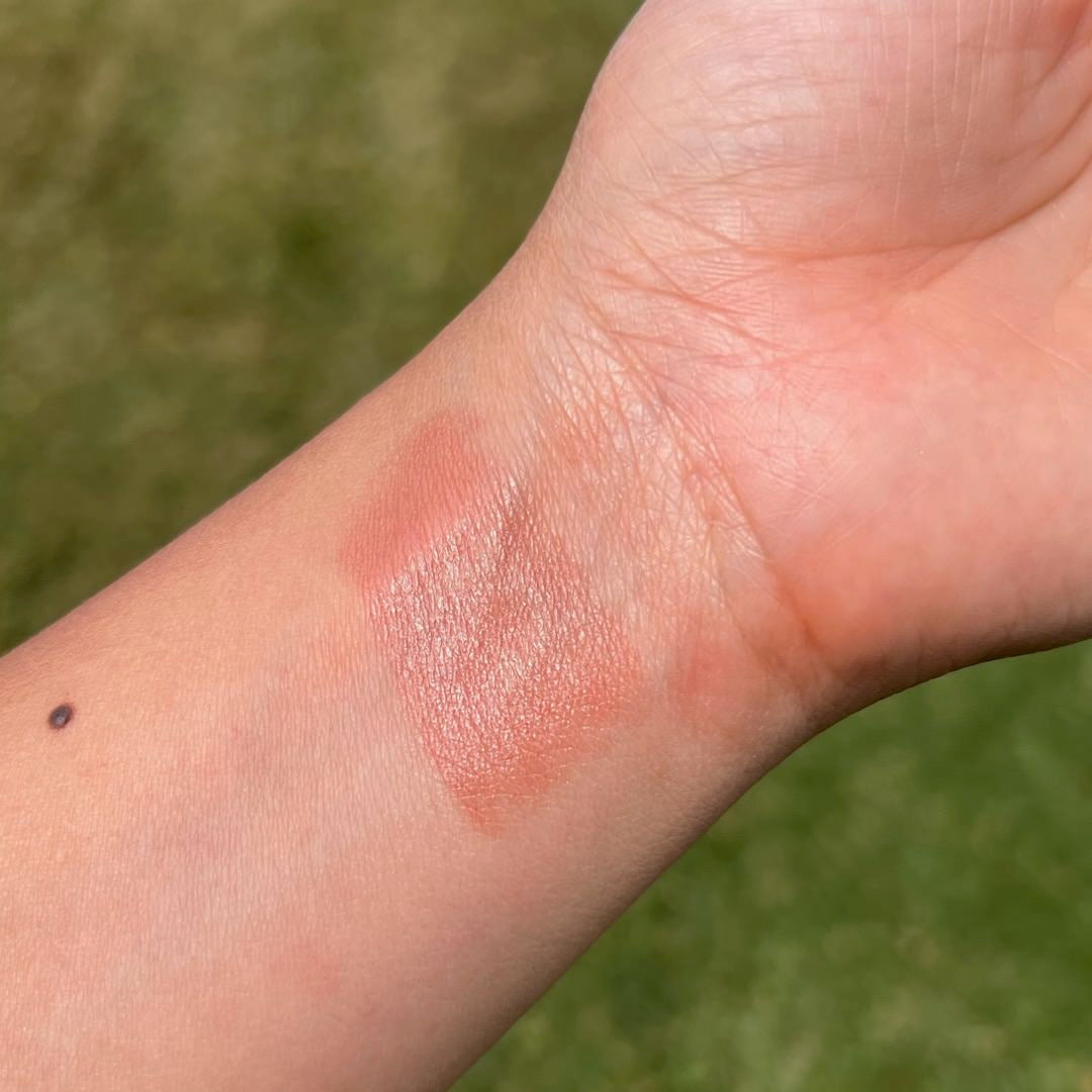 Tinted Dew Multi-Sticks