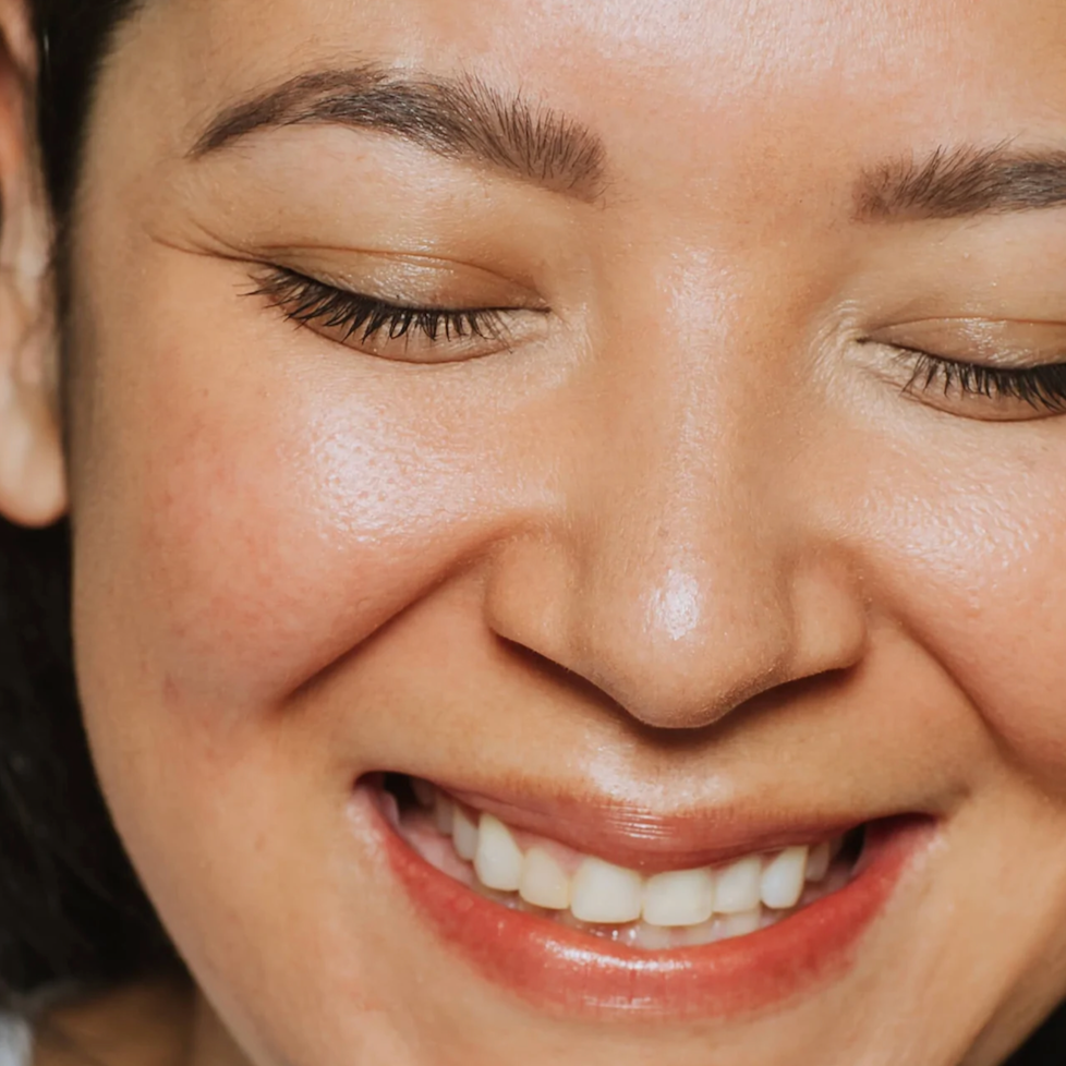 Essential Black Mascara