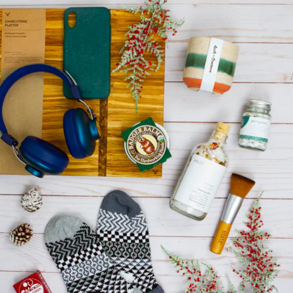 8 Eco-Friendly Health & Wellness Gifts