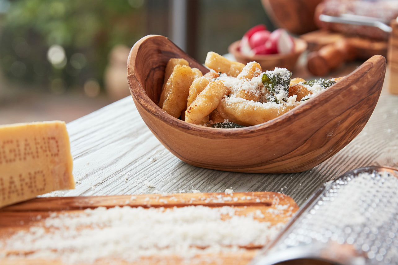 Italian Olivewood Serving Bowl