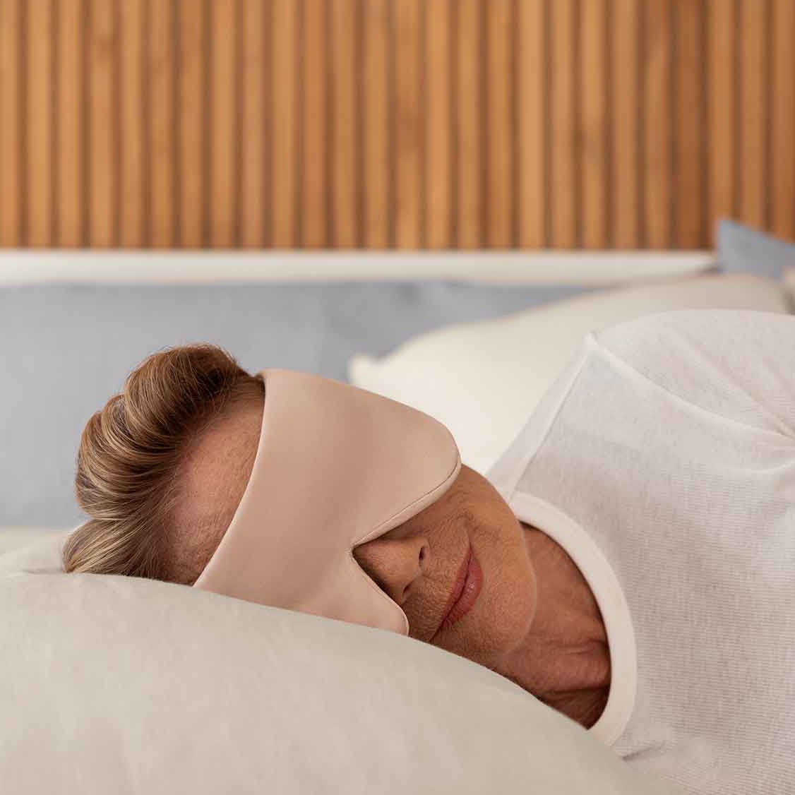 Weighted Silk Sleep Stone Mask