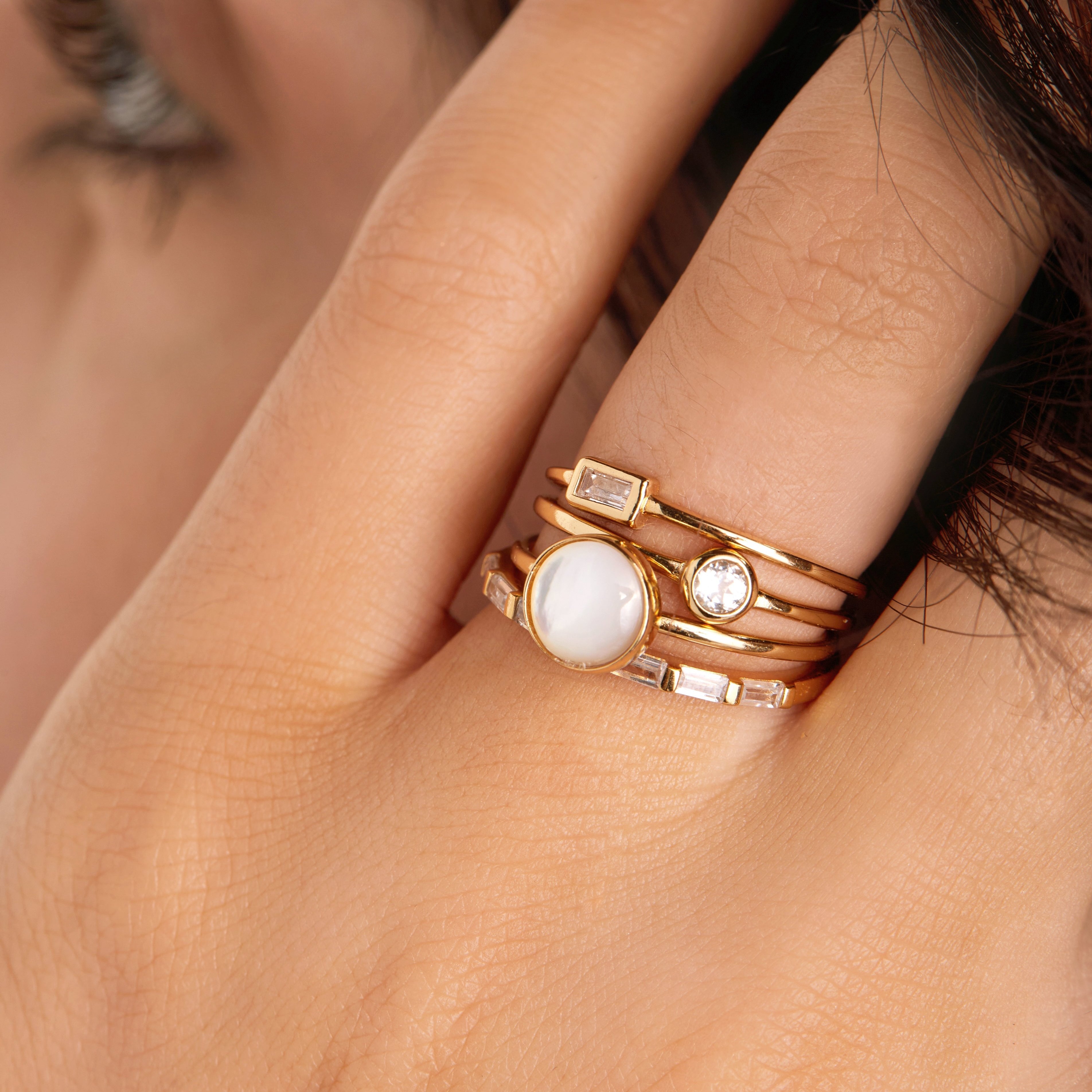 Gold Big Brilliant White Topaz Ring