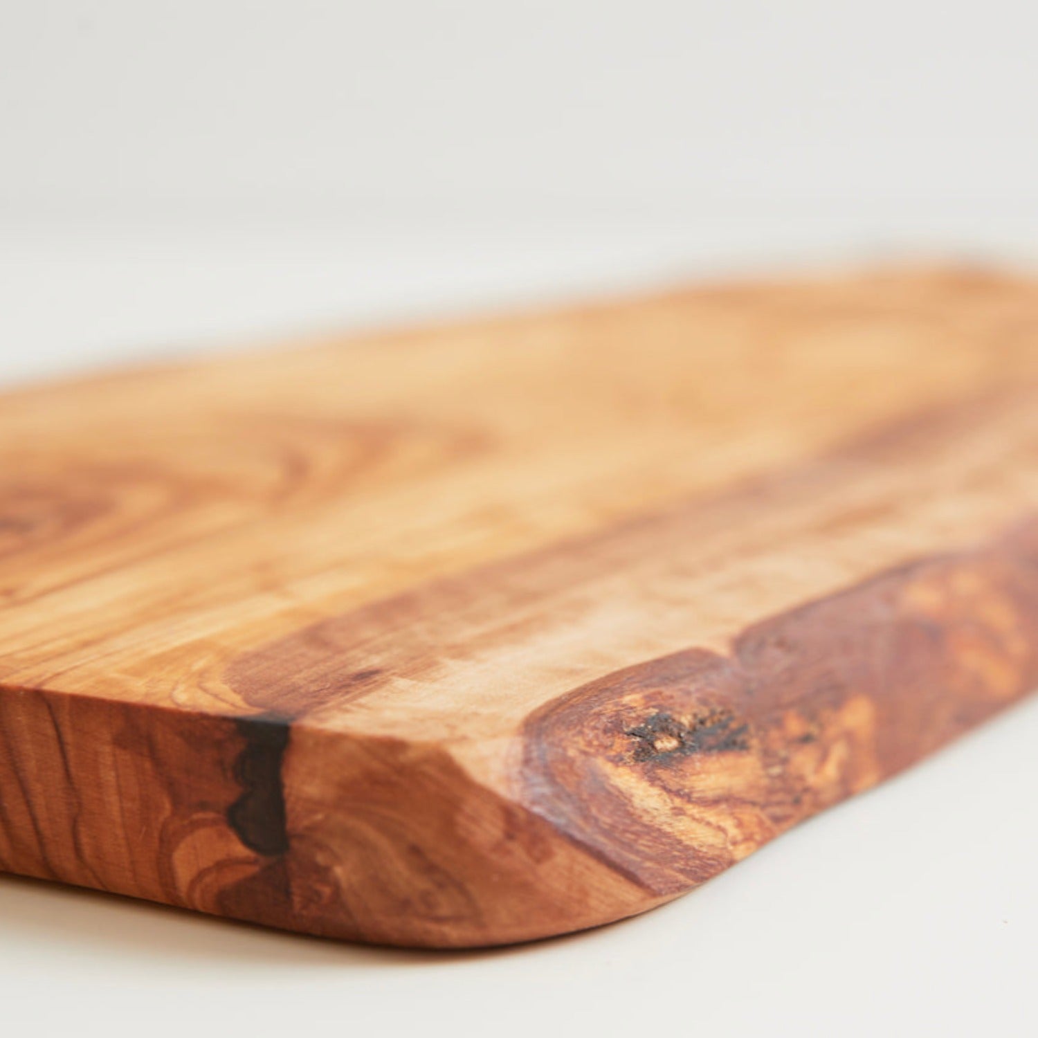 Italian Olivewood Charcuterie Board - with Hole