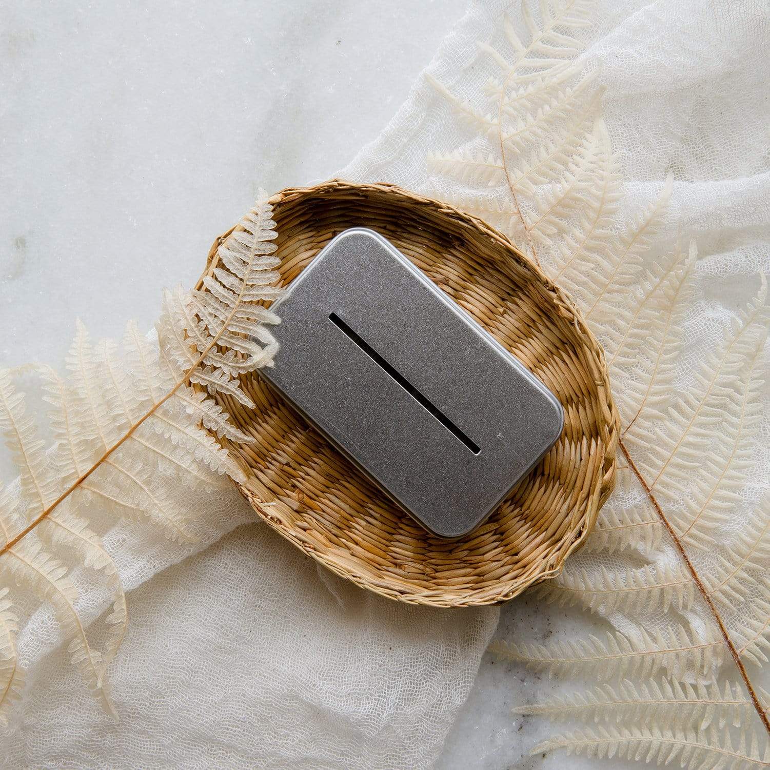 Leaf Shave Blade Recycling Tin